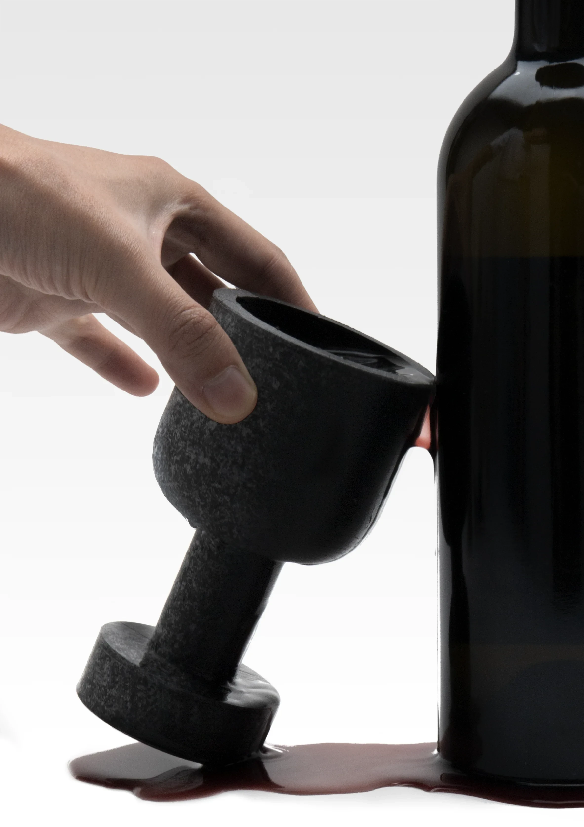 Gop-Dol Wine Cup & Wine Stopper